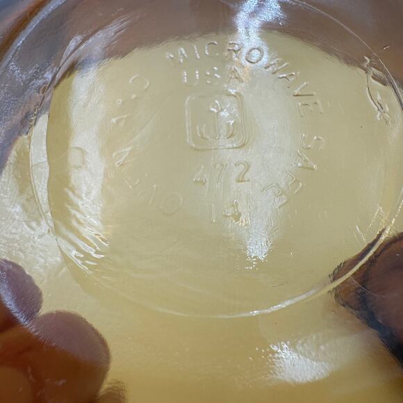 Anchor Hocking Harvest Amber Individual Casserole and Lid Cookware - Picture 7 of 8